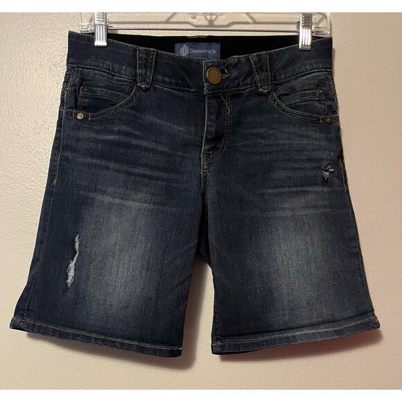 Democracy “Ab” Solution Denim Jean Shorts Stretch Women’s Size 4 Distressed - Picture 1 of 9
